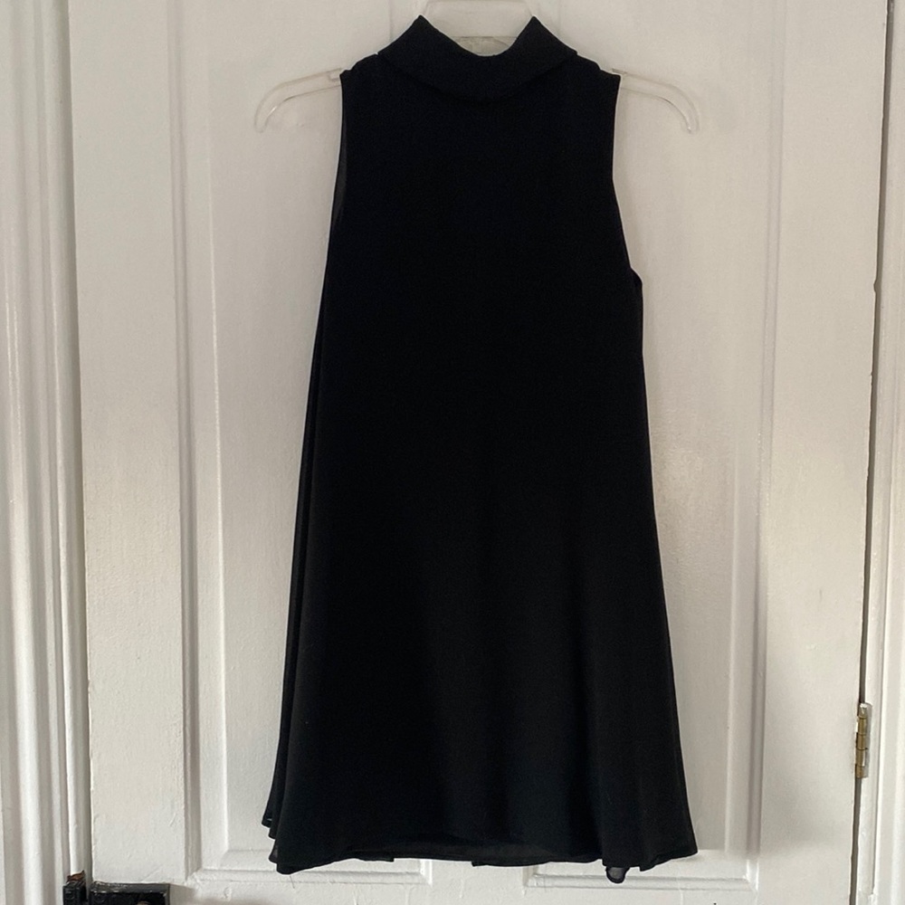 Vince Camuto, 2, Black Cocktail dress